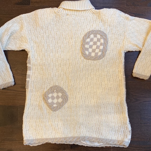 Vintage cable Knit Sweater - Picture 7 of 11